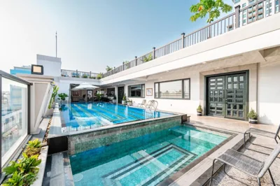 Elegant 4BR Duplex with Pool Access in Thao Dien Raymond Holm – Photos 3