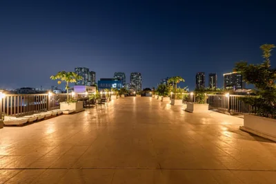 Elegant 4BR Duplex with Pool Access in Thao Dien Raymond Holm – Photos 15